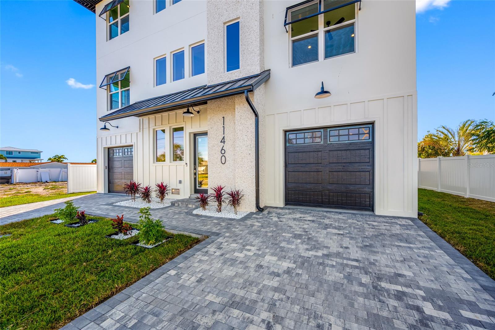 Image 2 of 62 For 11460 7th Street E