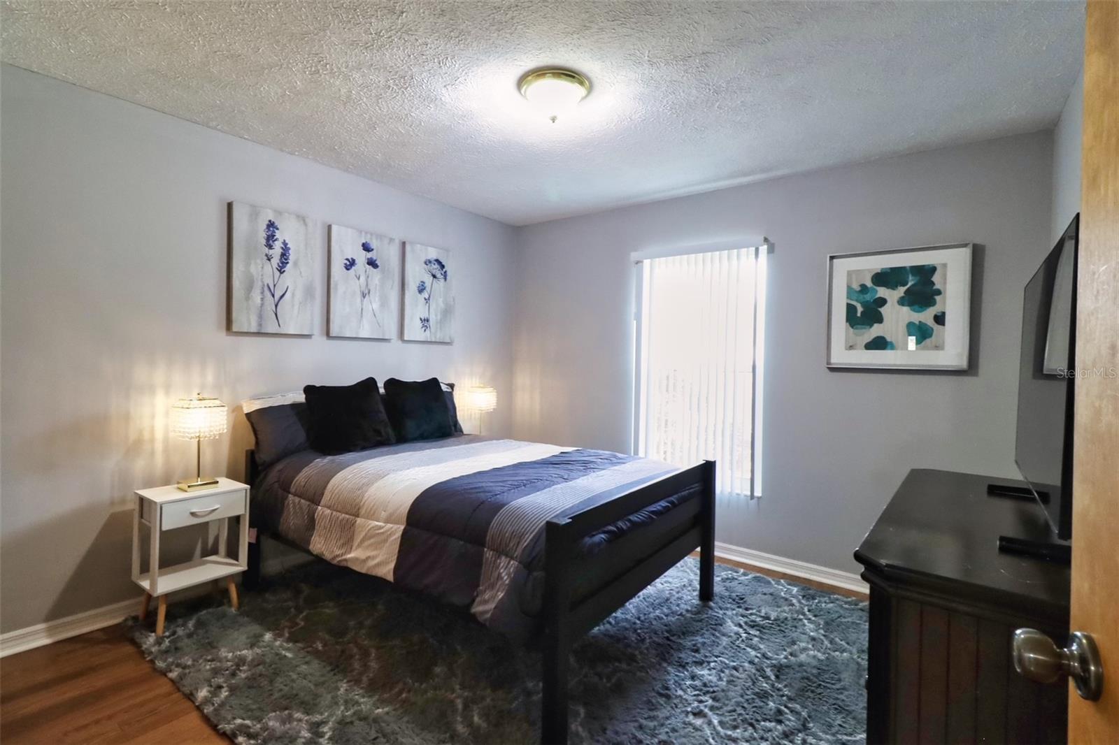 Image 17 of 25 For 18619 Yocam Avenue