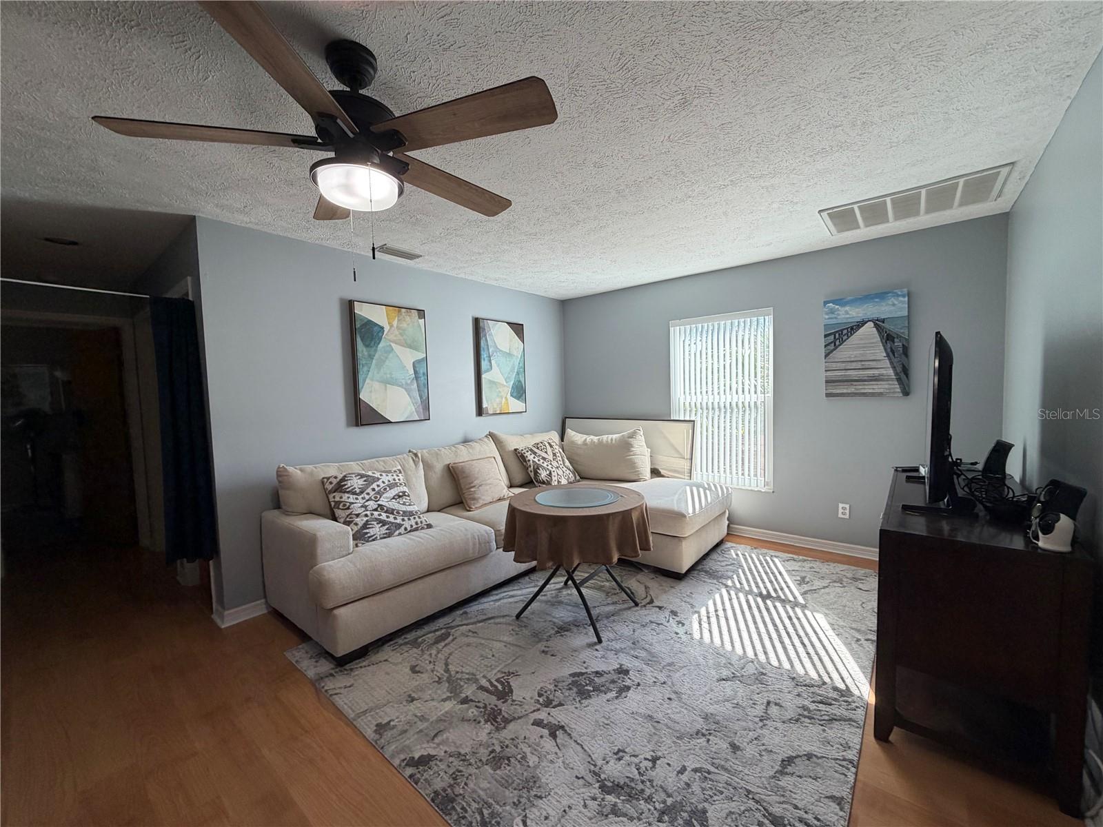 Image 21 of 25 For 18619 Yocam Avenue