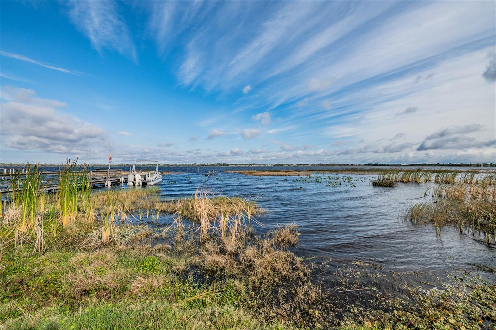 Image 34 of 42 For 6827 Lake Henry Drive Ne