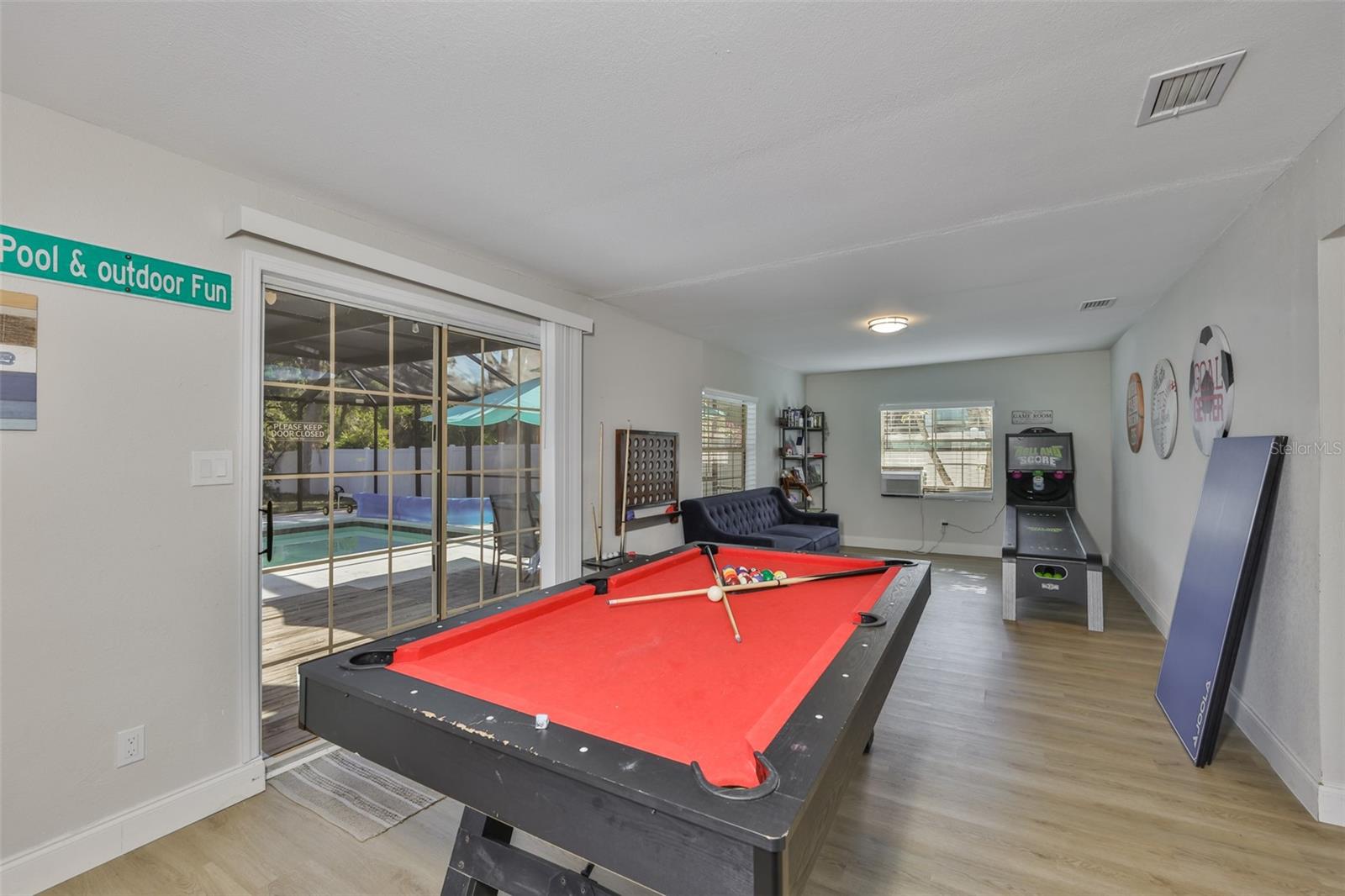 Image 28 of 45 For 6503 Manila Palm Way