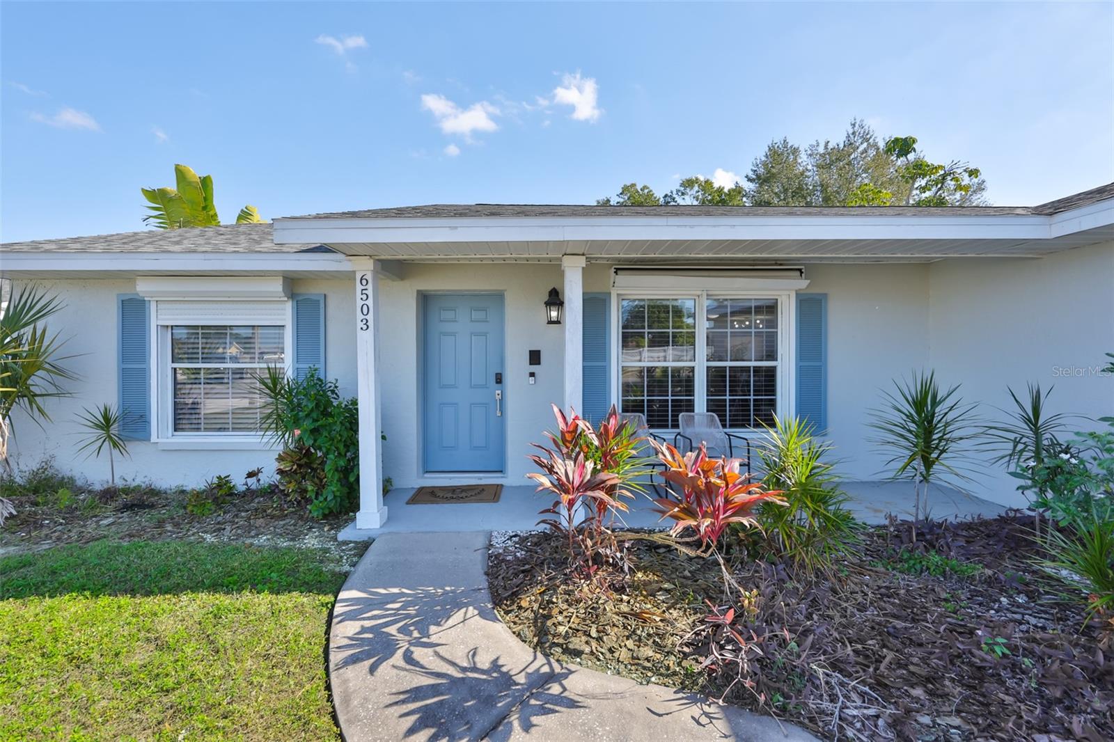 Image 3 of 45 For 6503 Manila Palm Way