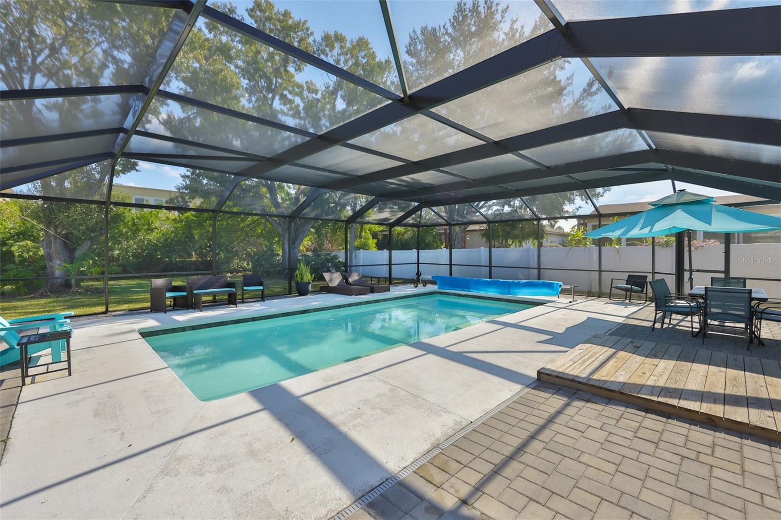 Image 34 of 45 For 6503 Manila Palm Way