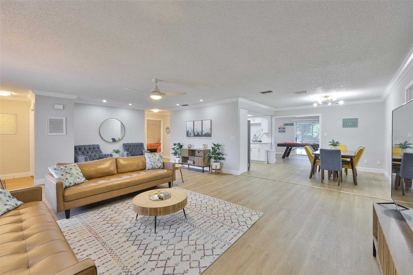 Image 4 of 45 For 6503 Manila Palm Way