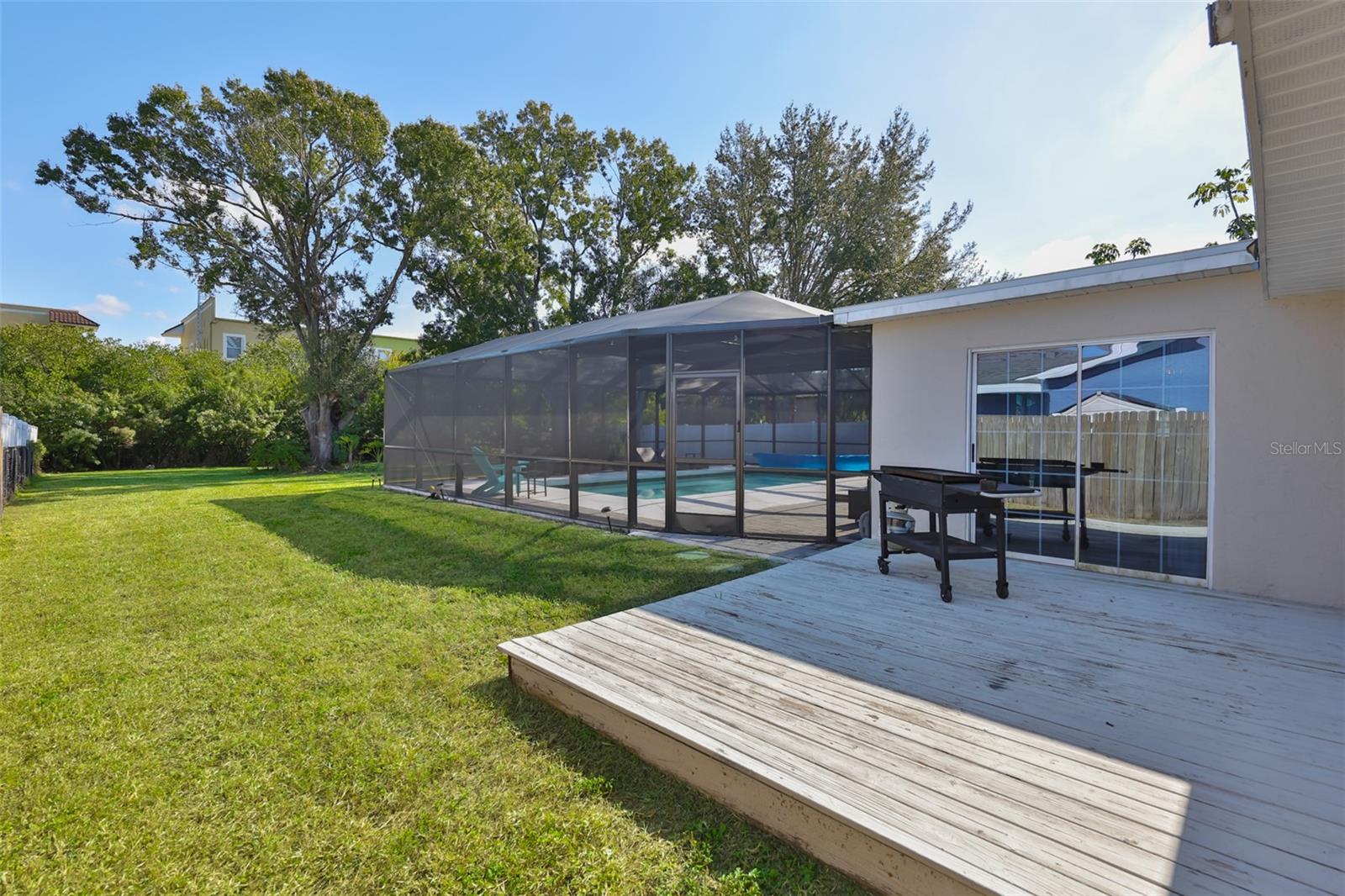 Image 41 of 45 For 6503 Manila Palm Way