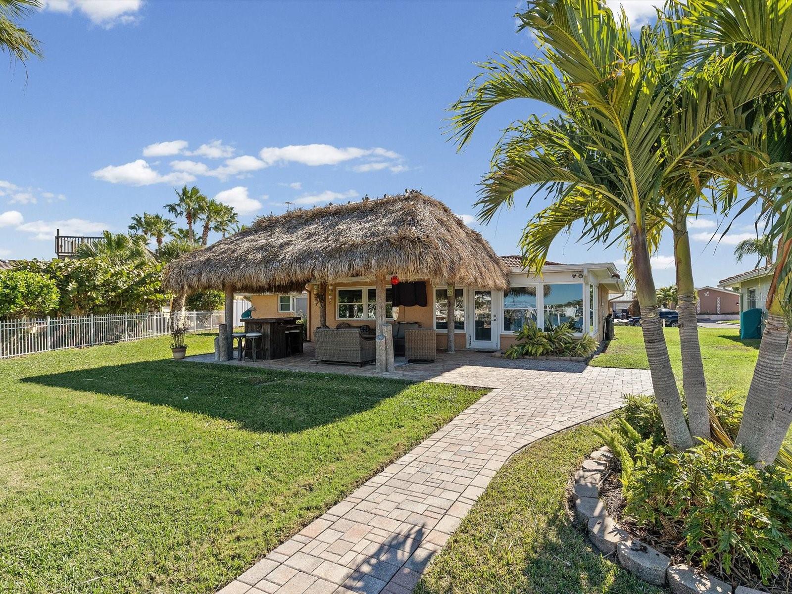 Listing photo id 0 for 4941 Galleon Court