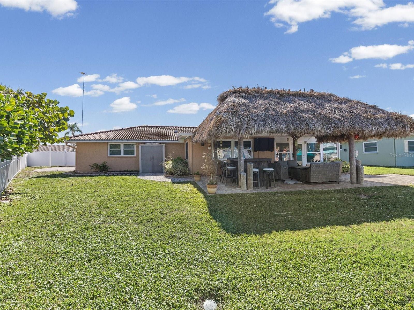 Listing photo id 25 for 4941 Galleon Court