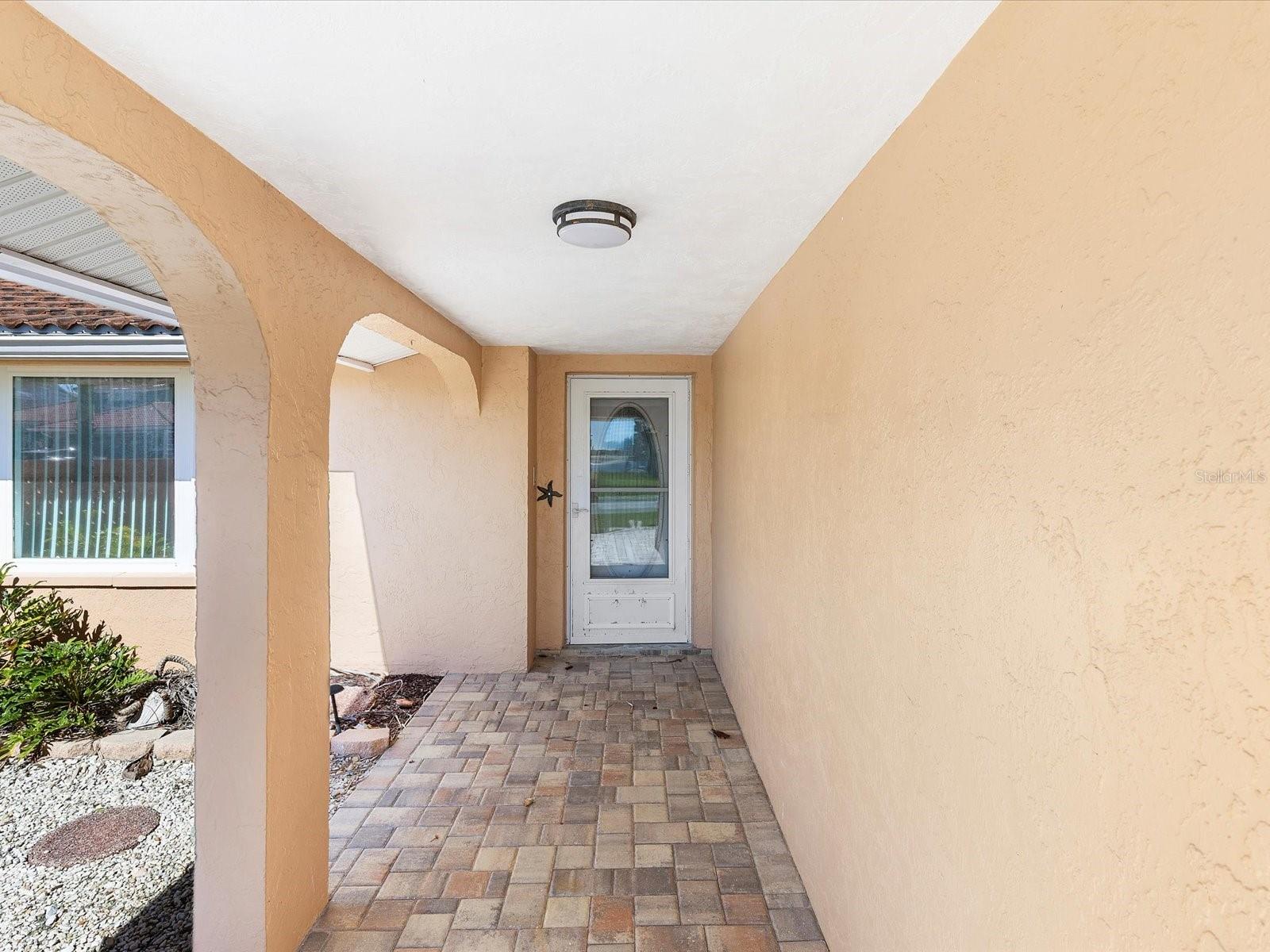 Listing photo id 31 for 4941 Galleon Court