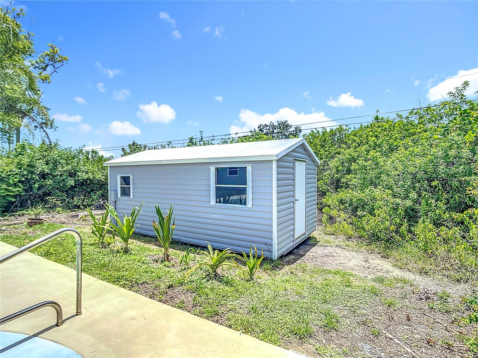 Image 23 of 38 For 7341 Hart Street