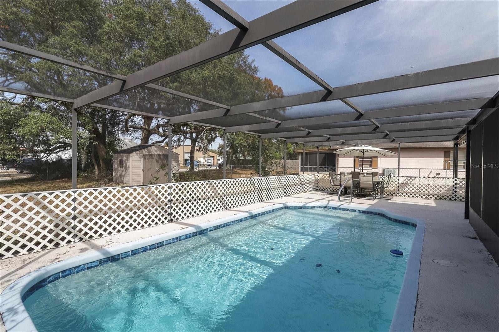 Image 26 of 41 For 3409 Plaza Avenue