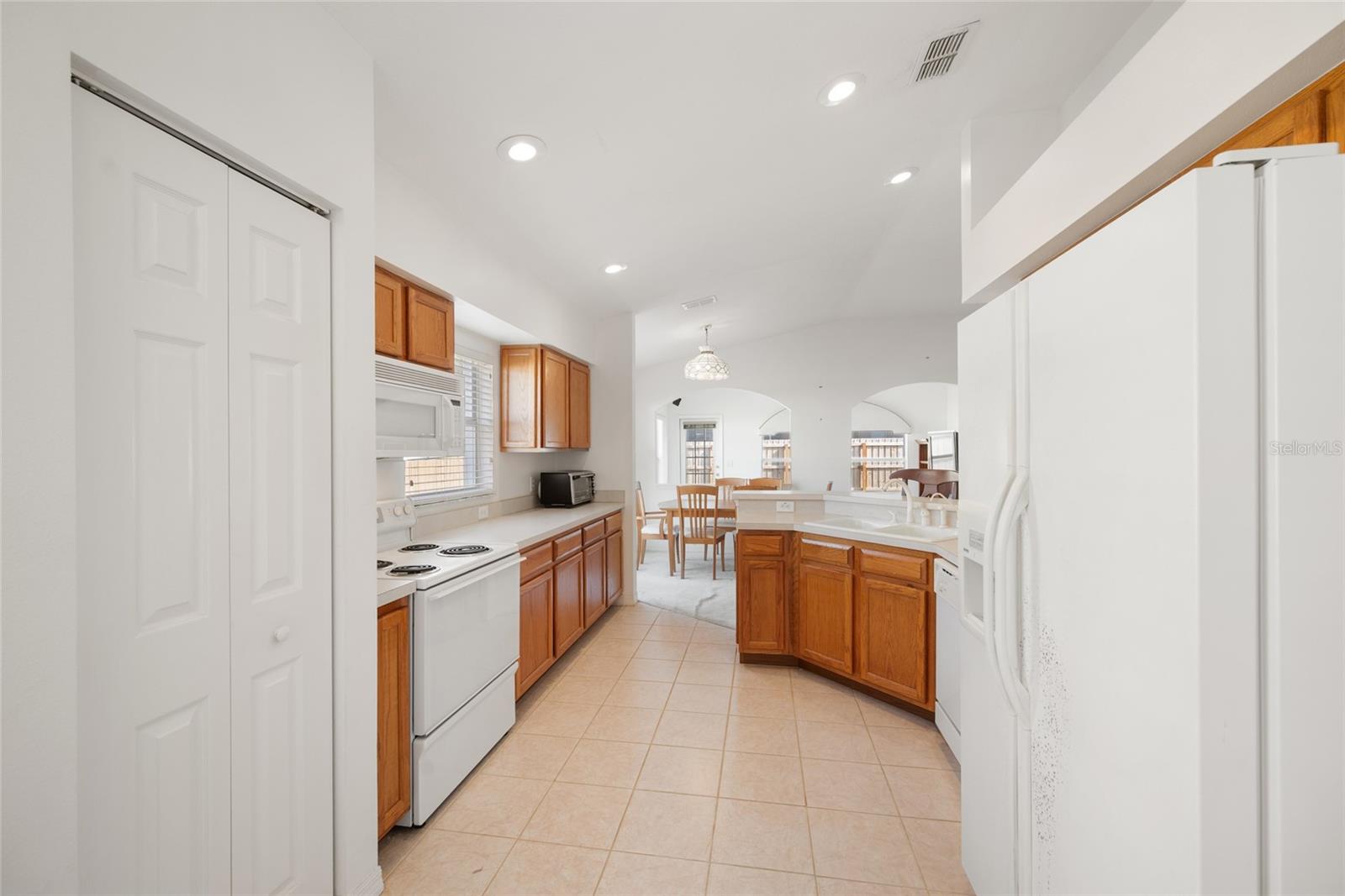 Image 18 of 44 For 12903 Lake Ventana Drive