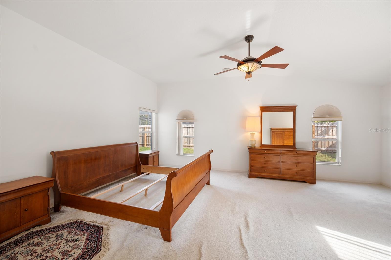 Image 23 of 44 For 12903 Lake Ventana Drive