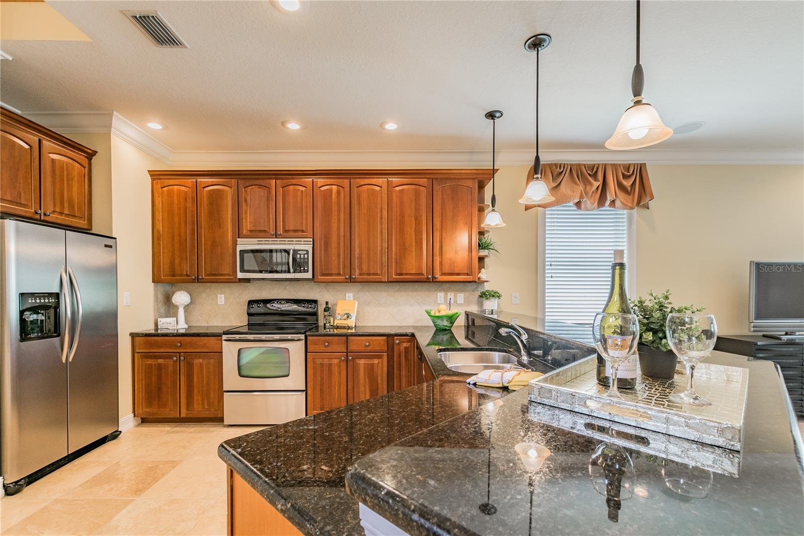 Image 11 of 44 For 13920 Clubhouse Drive