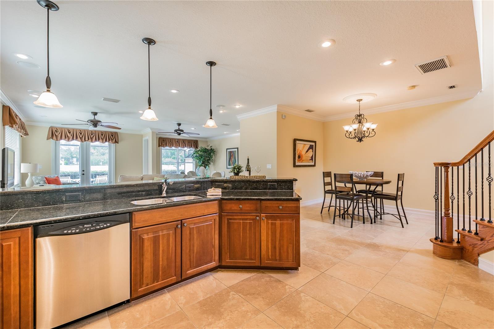 Image 14 of 44 For 13920 Clubhouse Drive