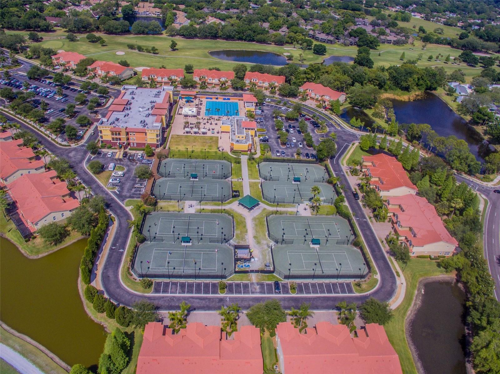 Image 32 of 44 For 13920 Clubhouse Drive