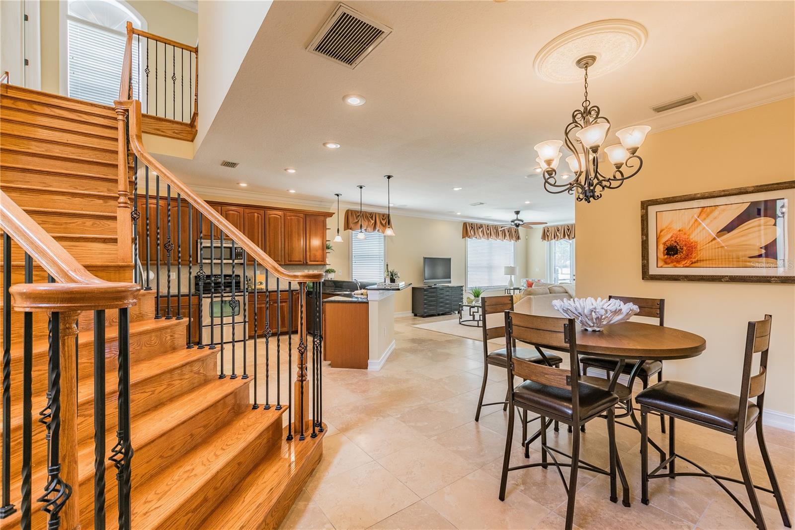 Image 6 of 44 For 13920 Clubhouse Drive