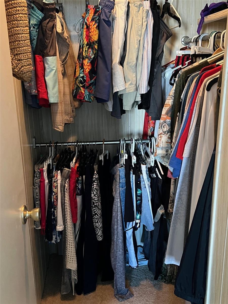 Image 26 of 32 For 576 Queen Palm Street