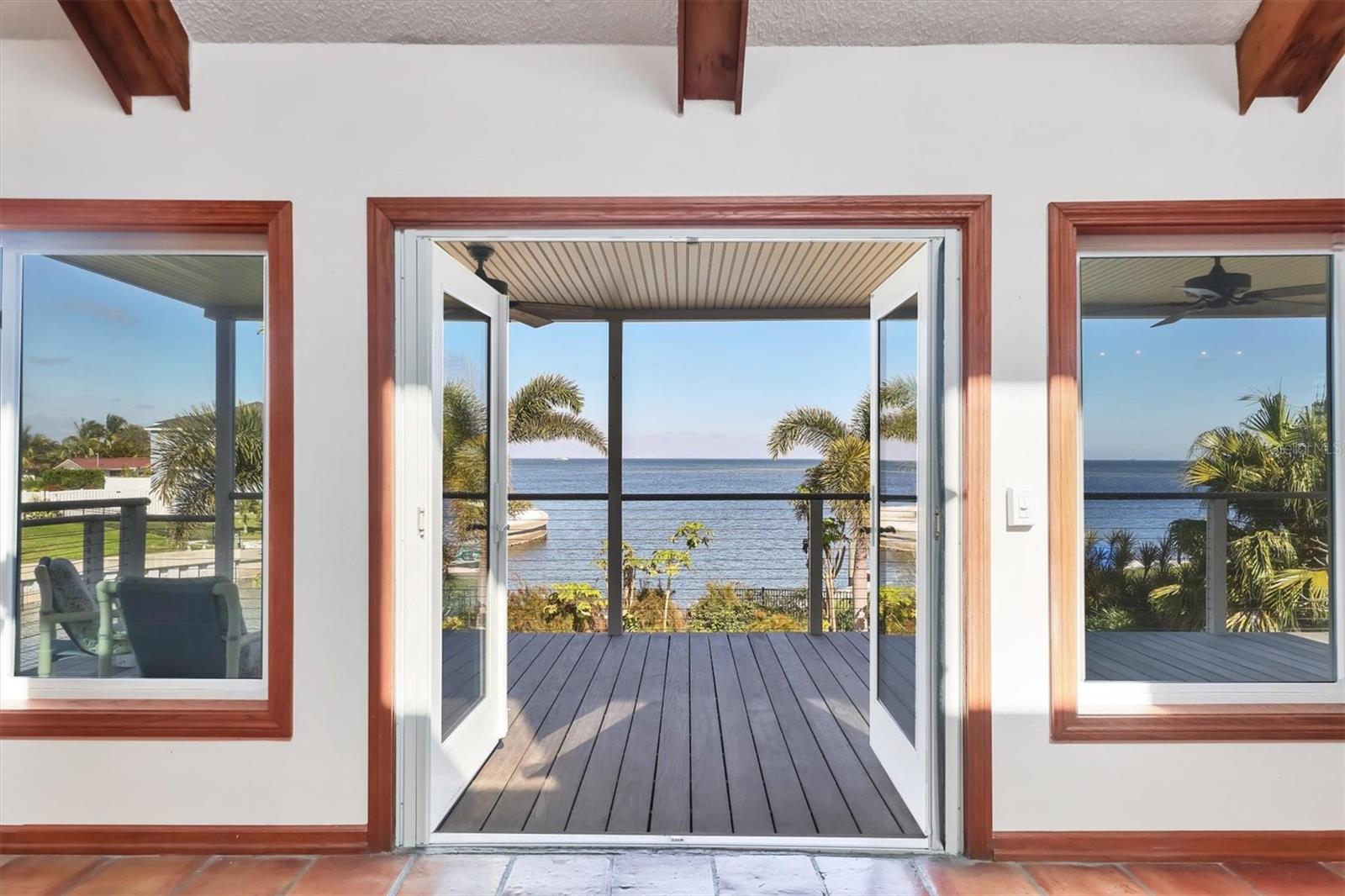 Image 18 of 60 For 3601 Coquina Key Drive Se