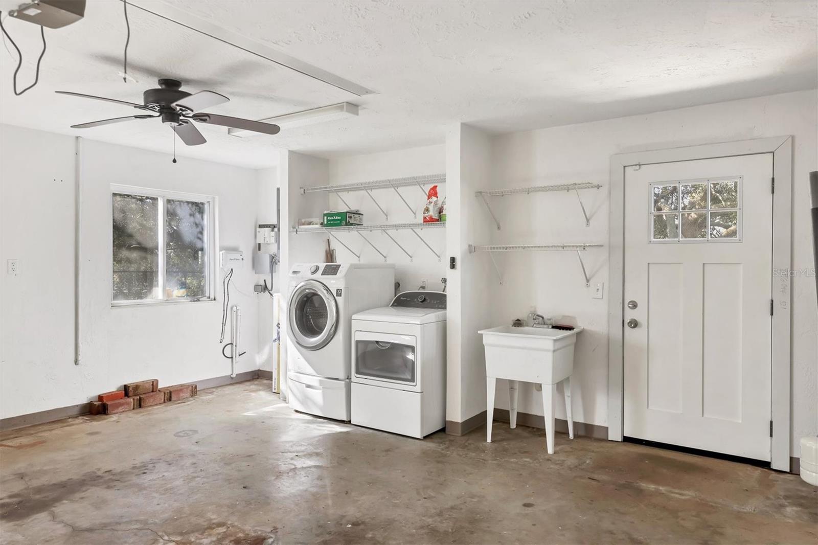 Image 32 of 60 For 3601 Coquina Key Drive Se