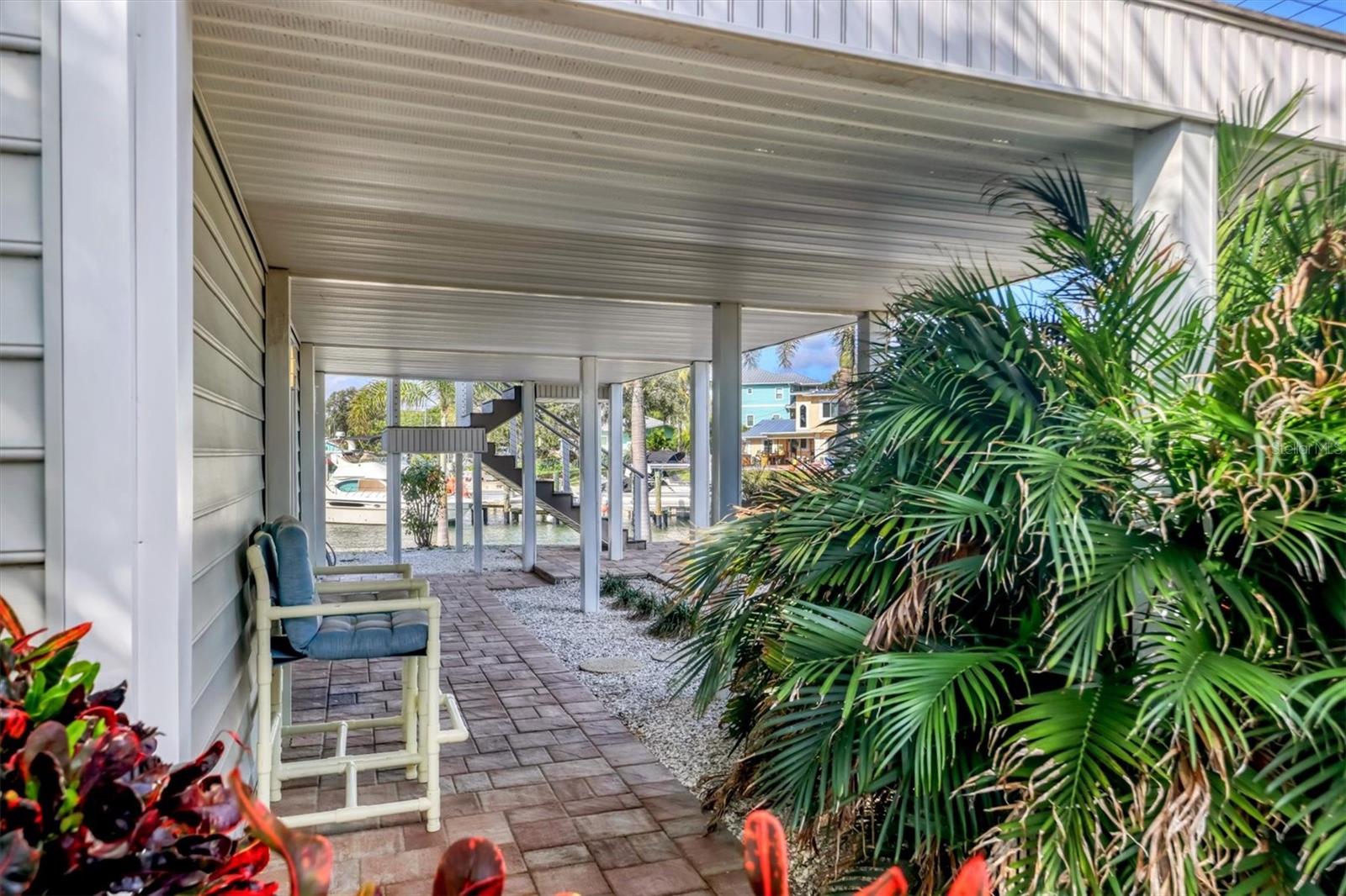 Image 37 of 60 For 3601 Coquina Key Drive Se