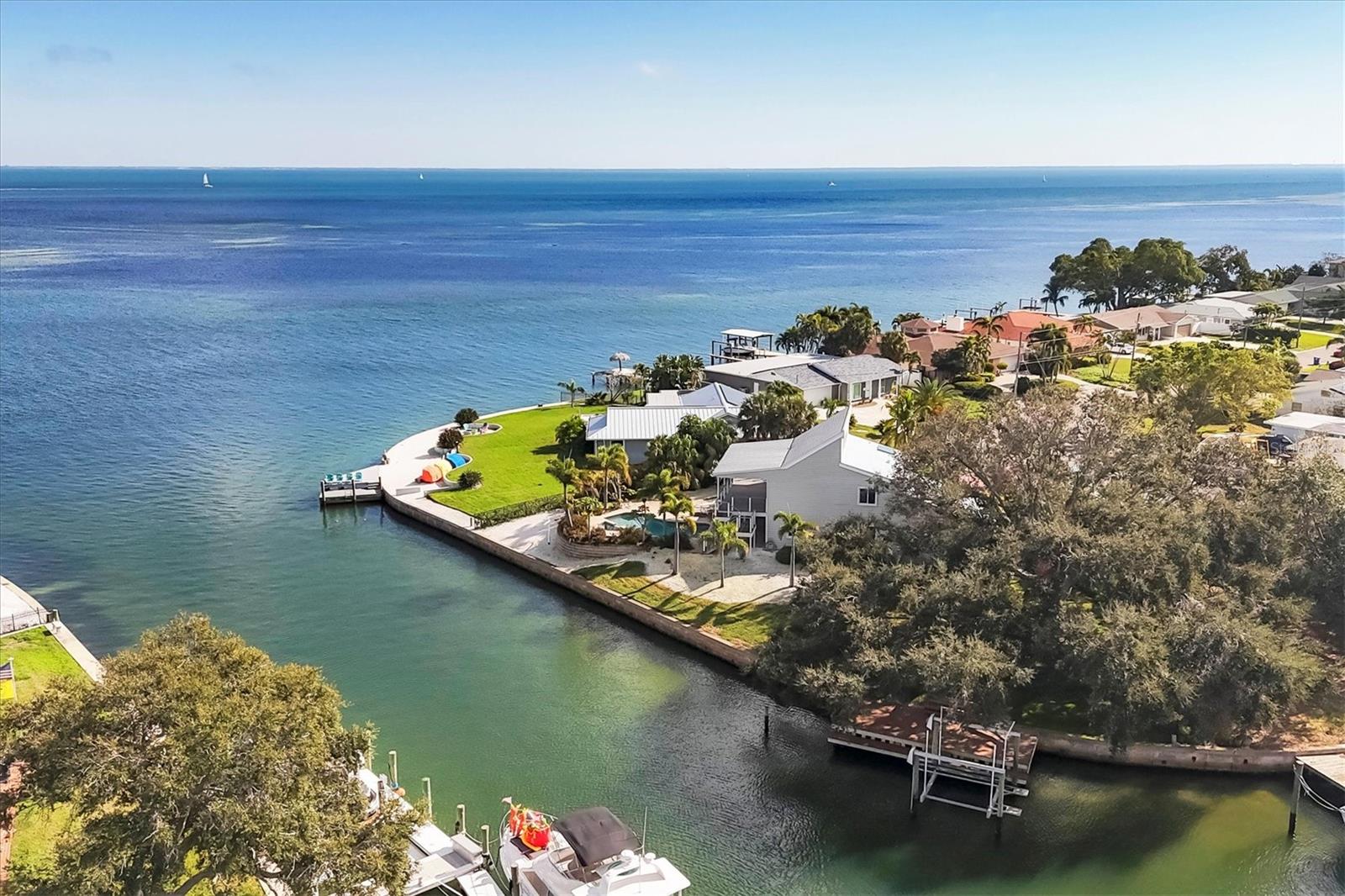 Image 58 of 60 For 3601 Coquina Key Drive Se