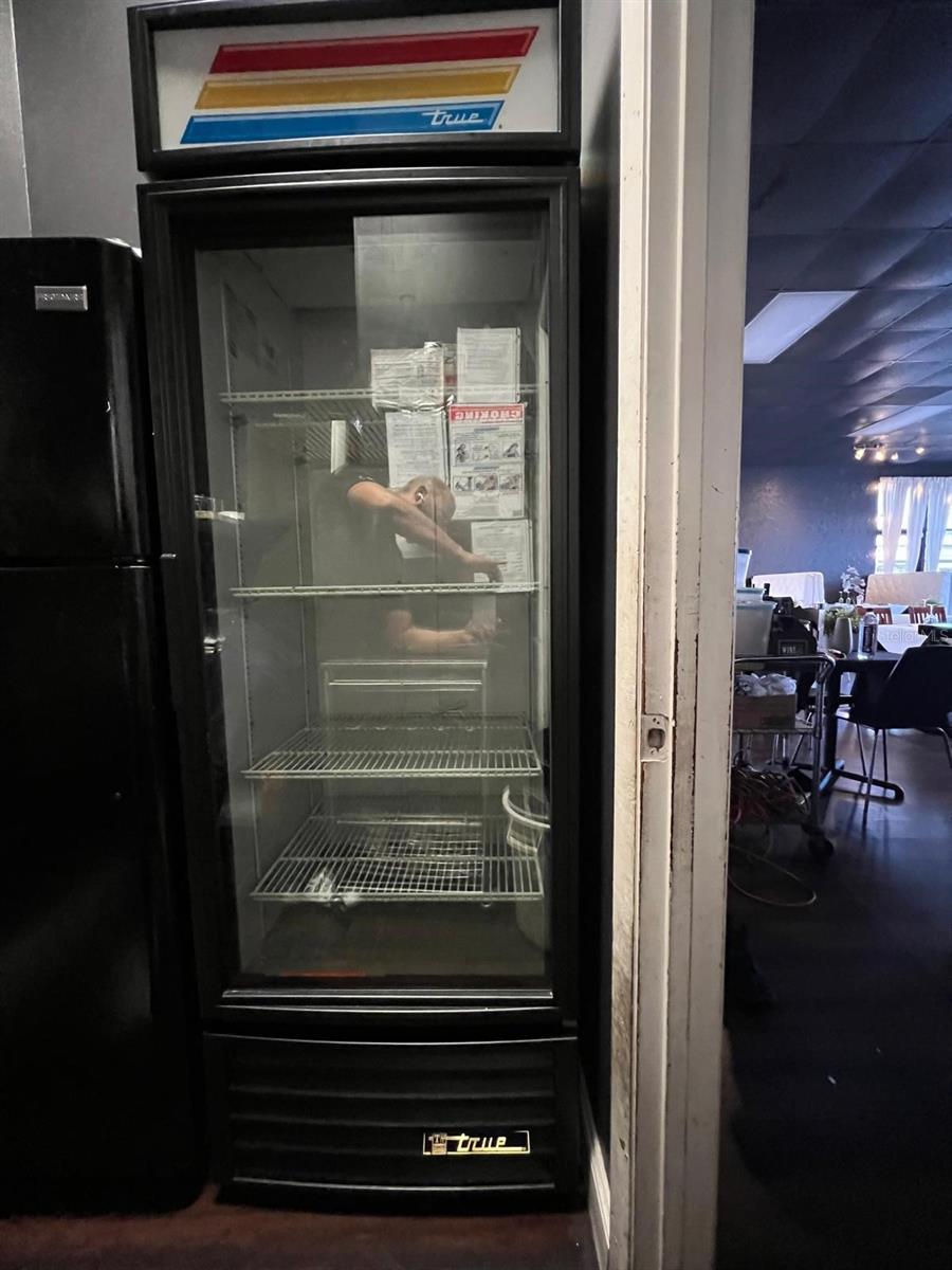 Image 16 of 19 For 301 Platt Street C