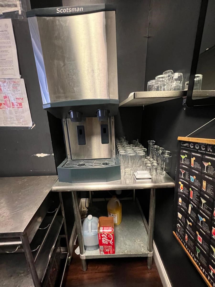 Image 17 of 19 For 301 Platt Street C