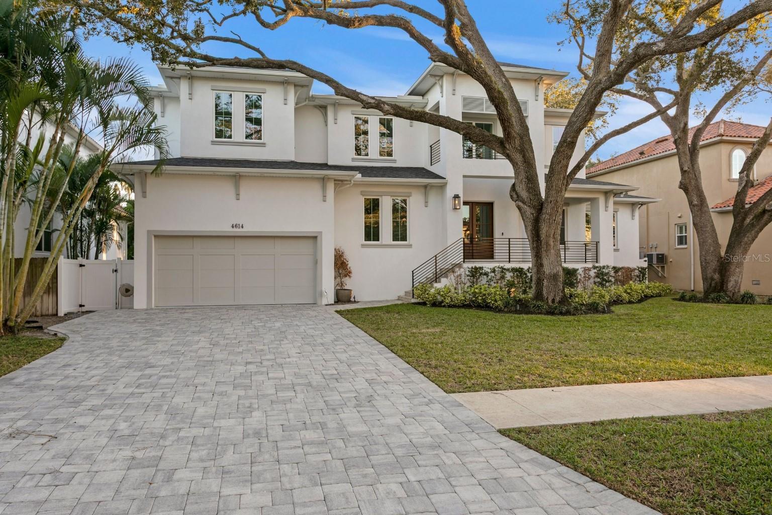 Image 2 of 65 For 4614 Lowell Avenue