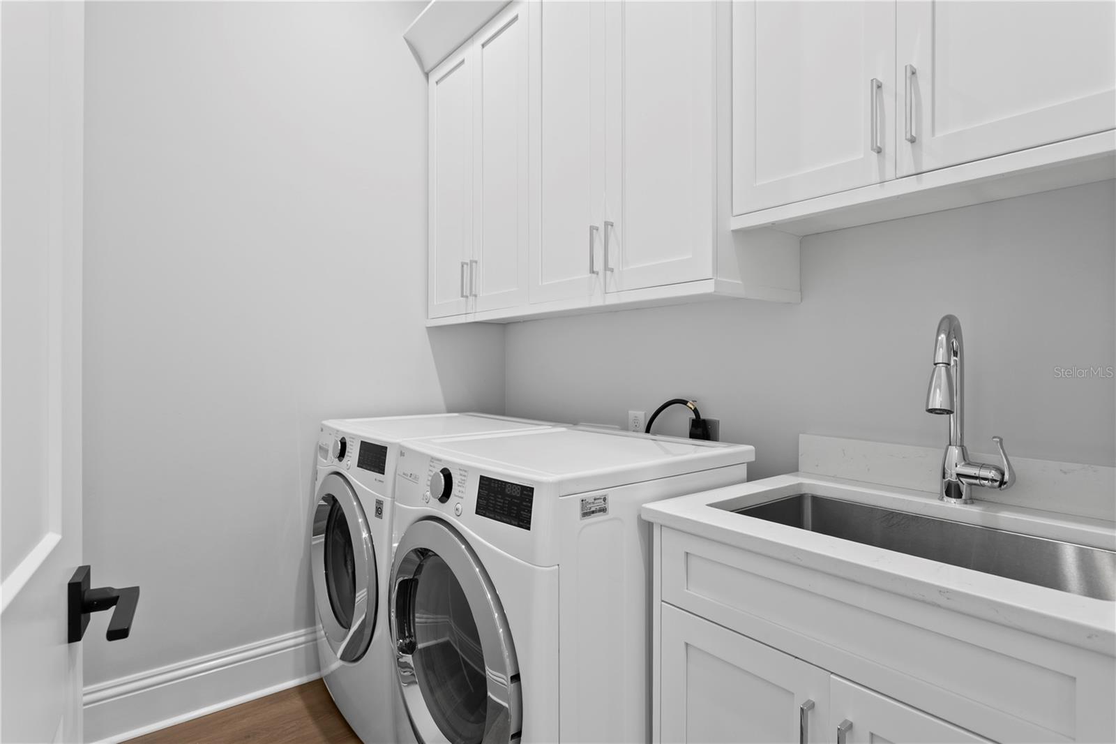 Image 27 of 65 For 4614 Lowell Avenue