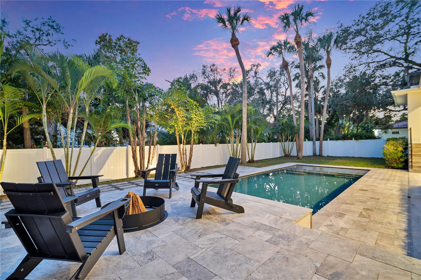 Image 3 of 65 For 4614 Lowell Avenue