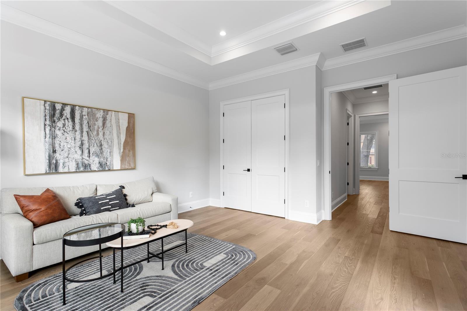 Image 33 of 65 For 4614 Lowell Avenue