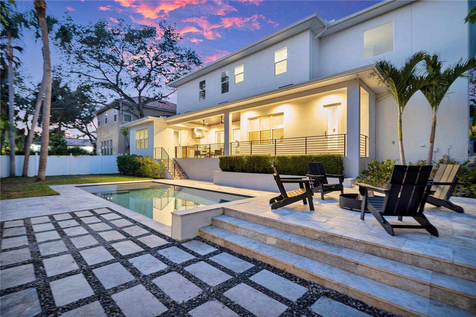 Image 4 of 65 For 4614 Lowell Avenue