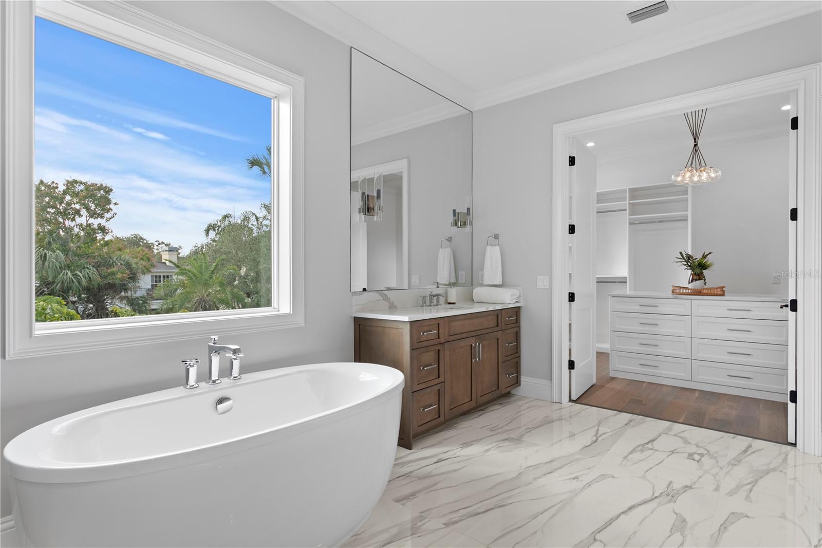 Image 46 of 65 For 4614 Lowell Avenue