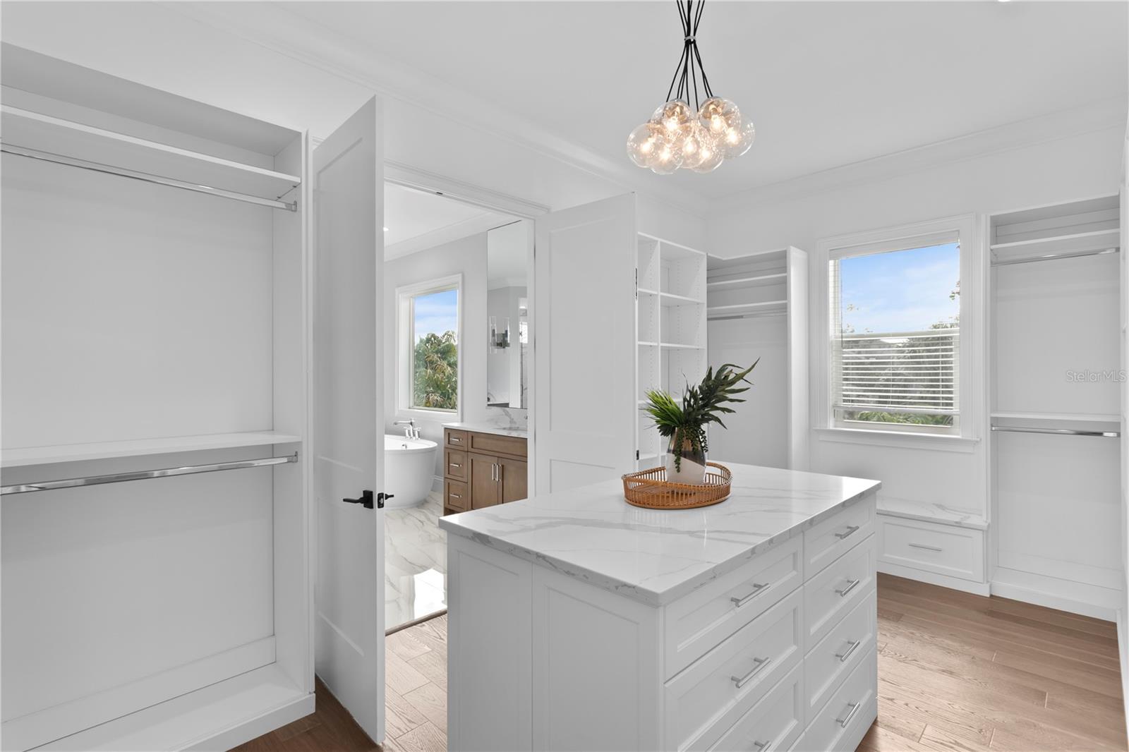 Image 48 of 65 For 4614 Lowell Avenue