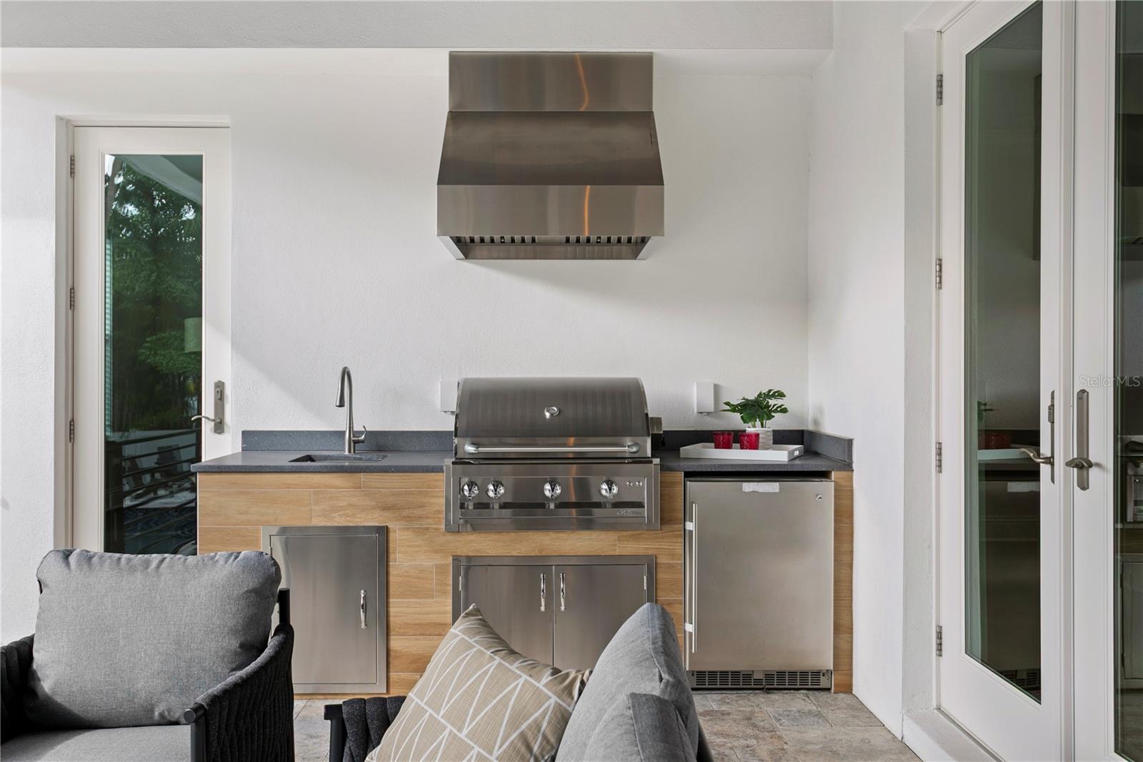 Image 60 of 65 For 4614 Lowell Avenue