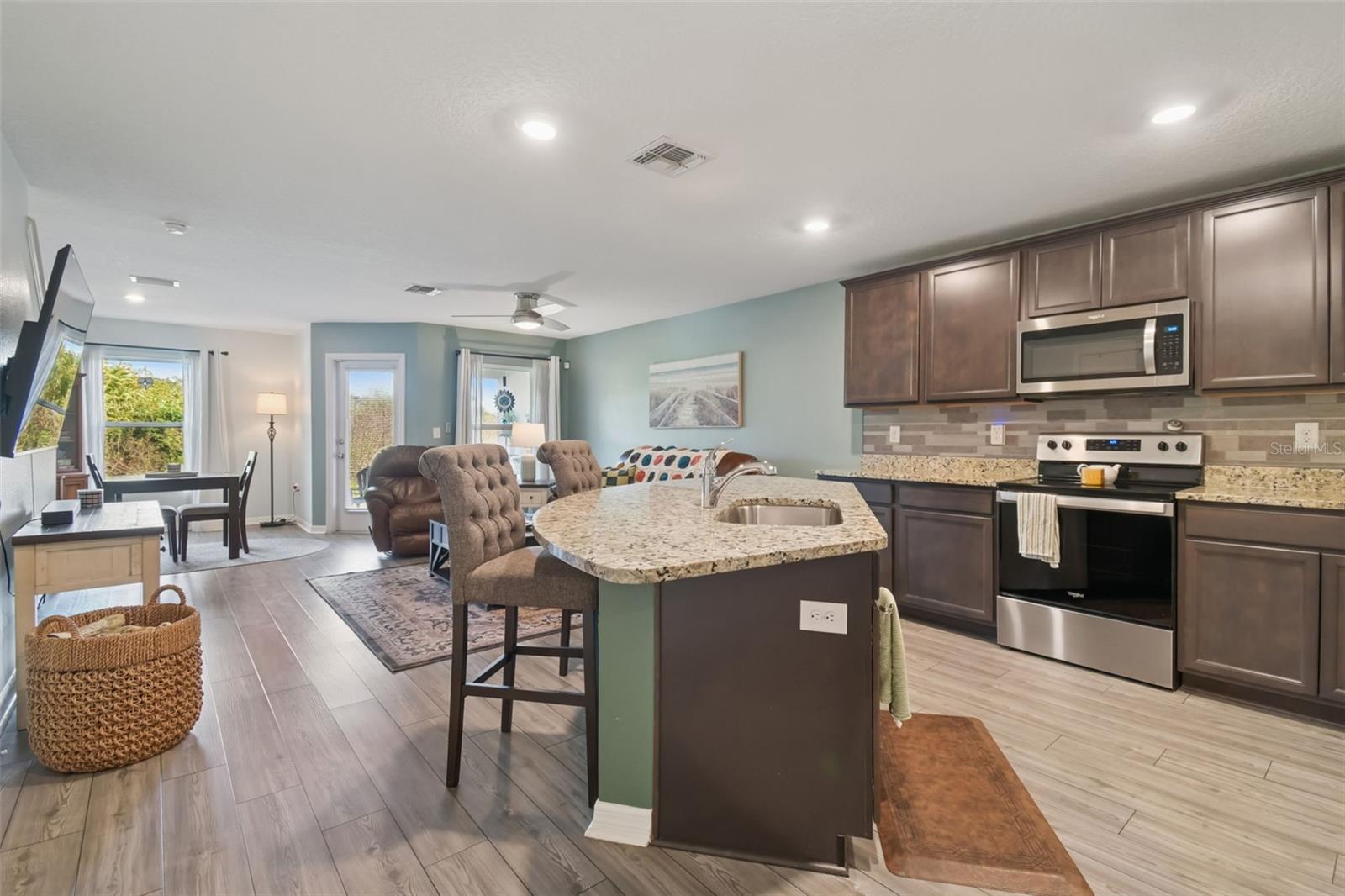 Image 5 of 49 For 5228 New Friendship Place