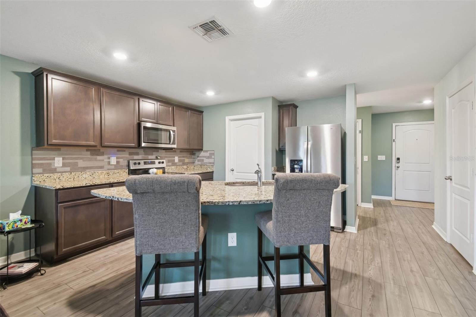 Image 7 of 49 For 5228 New Friendship Place