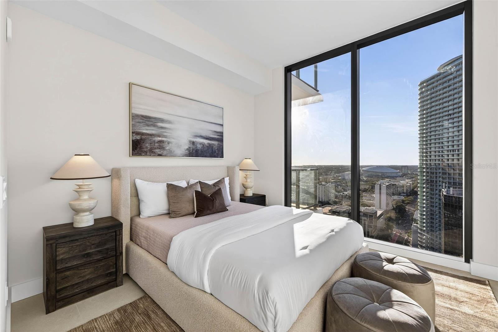 Image 22 of 63 For 275 1st Ave S  2706