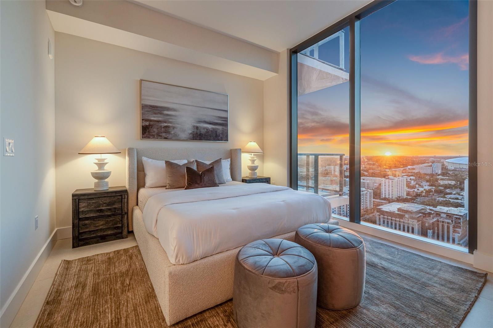 Image 23 of 63 For 275 1st Ave S  2706