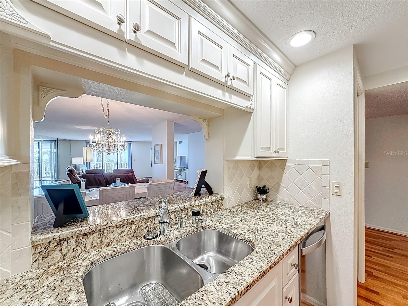 Image 23 of 68 For 6600 Sunset Way  208