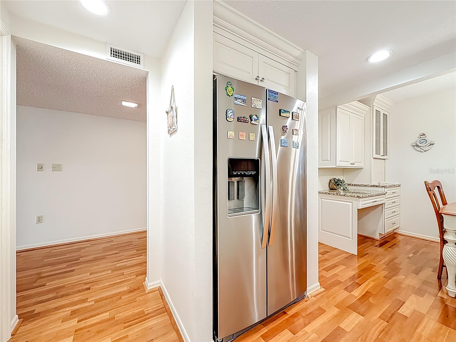 Image 24 of 68 For 6600 Sunset Way  208