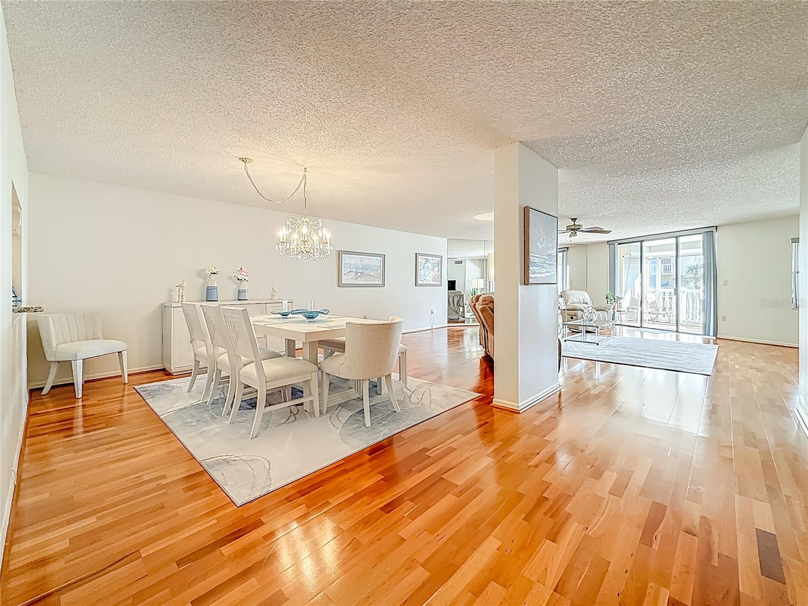 Image 27 of 68 For 6600 Sunset Way  208