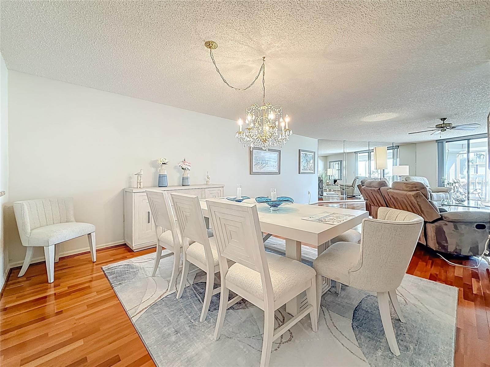 Image 29 of 68 For 6600 Sunset Way  208