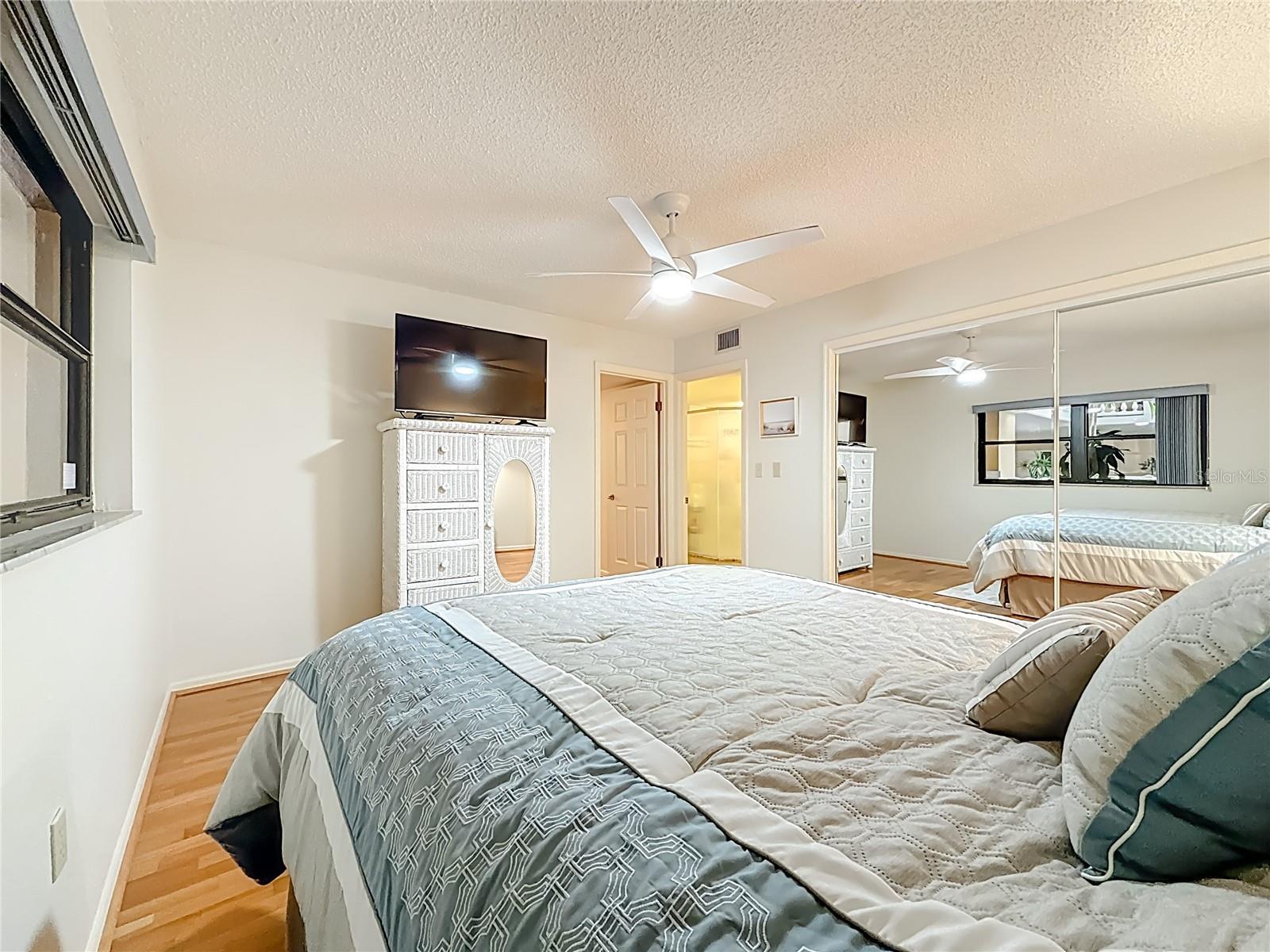 Image 49 of 68 For 6600 Sunset Way  208