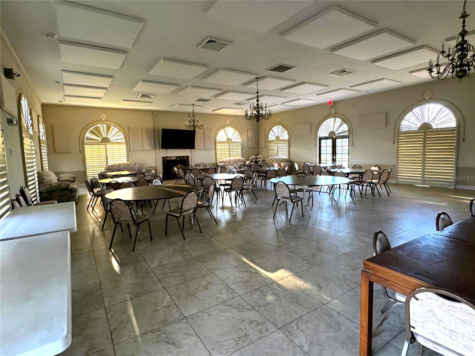 Image 63 of 68 For 6600 Sunset Way  208