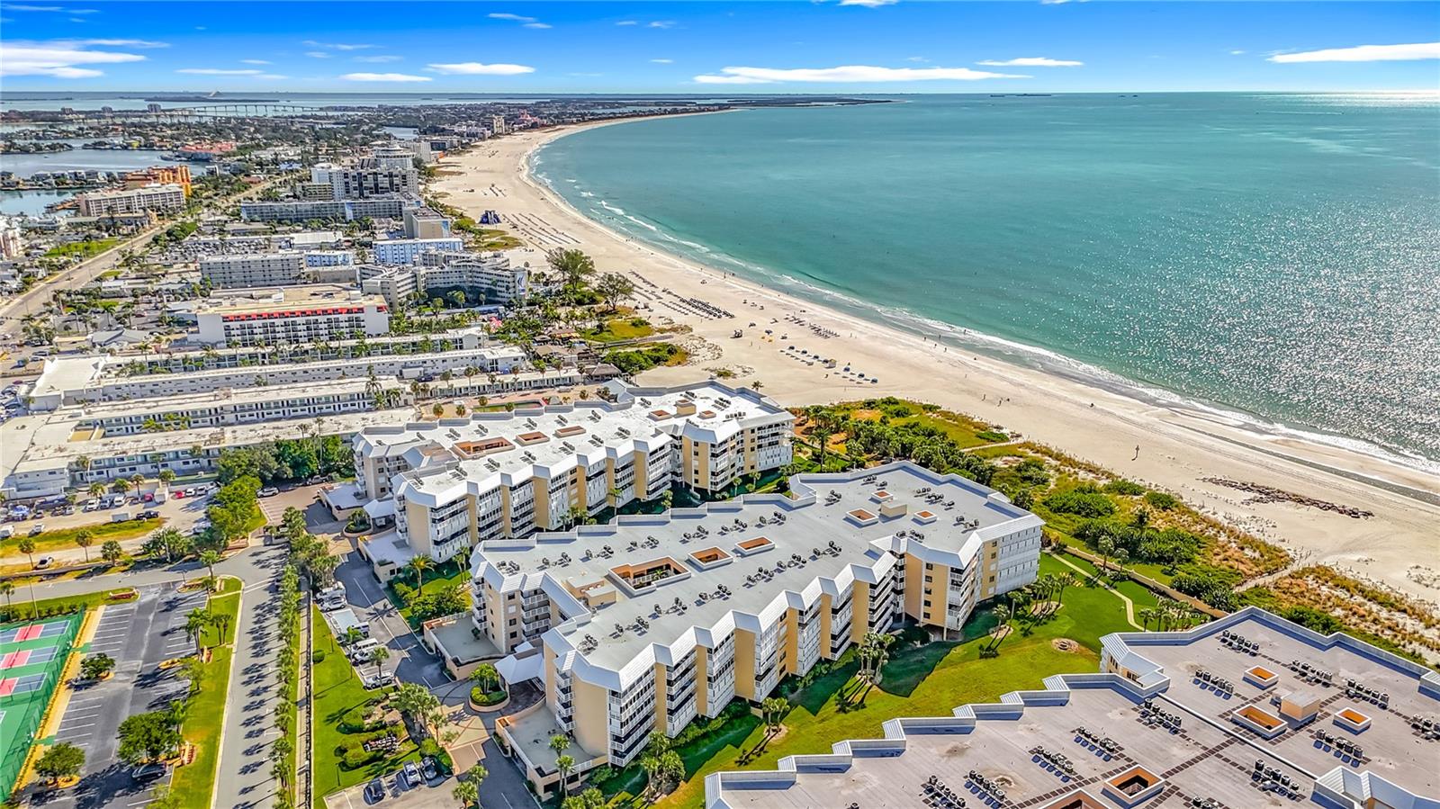 Image 7 of 68 For 6600 Sunset Way  208