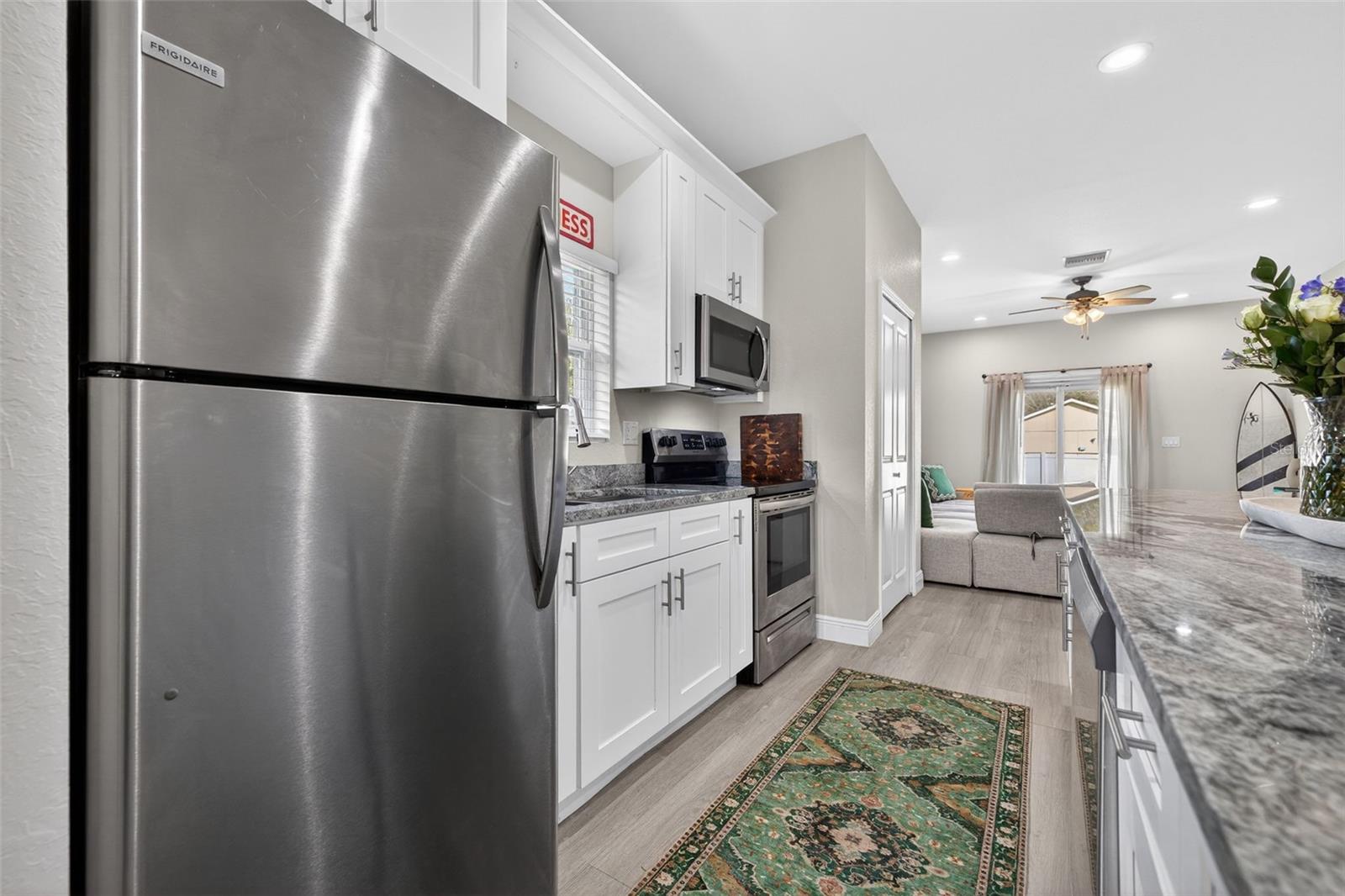 Image 12 of 30 For 4635 6th Avenue S