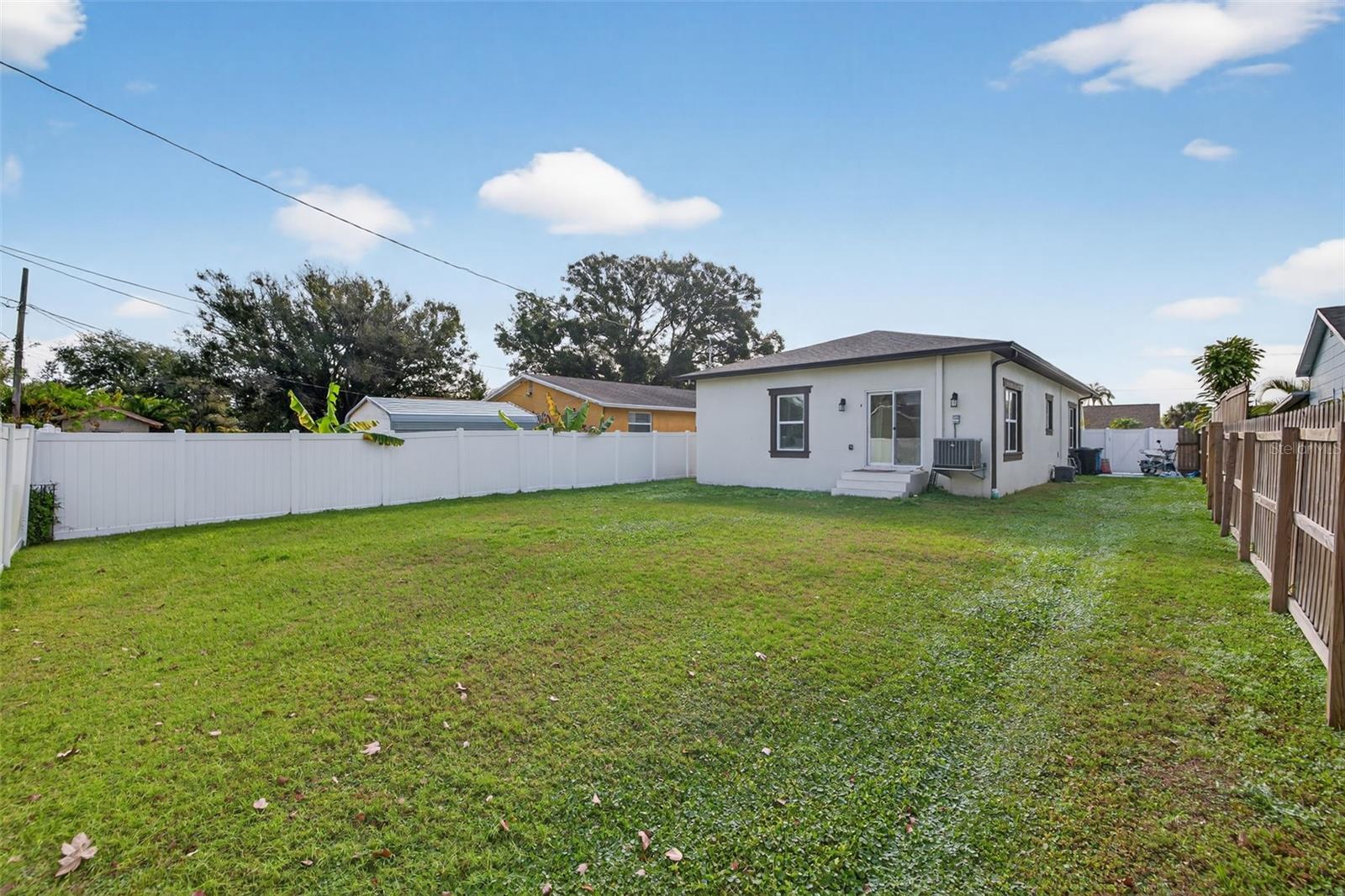 Image 23 of 30 For 4635 6th Avenue S