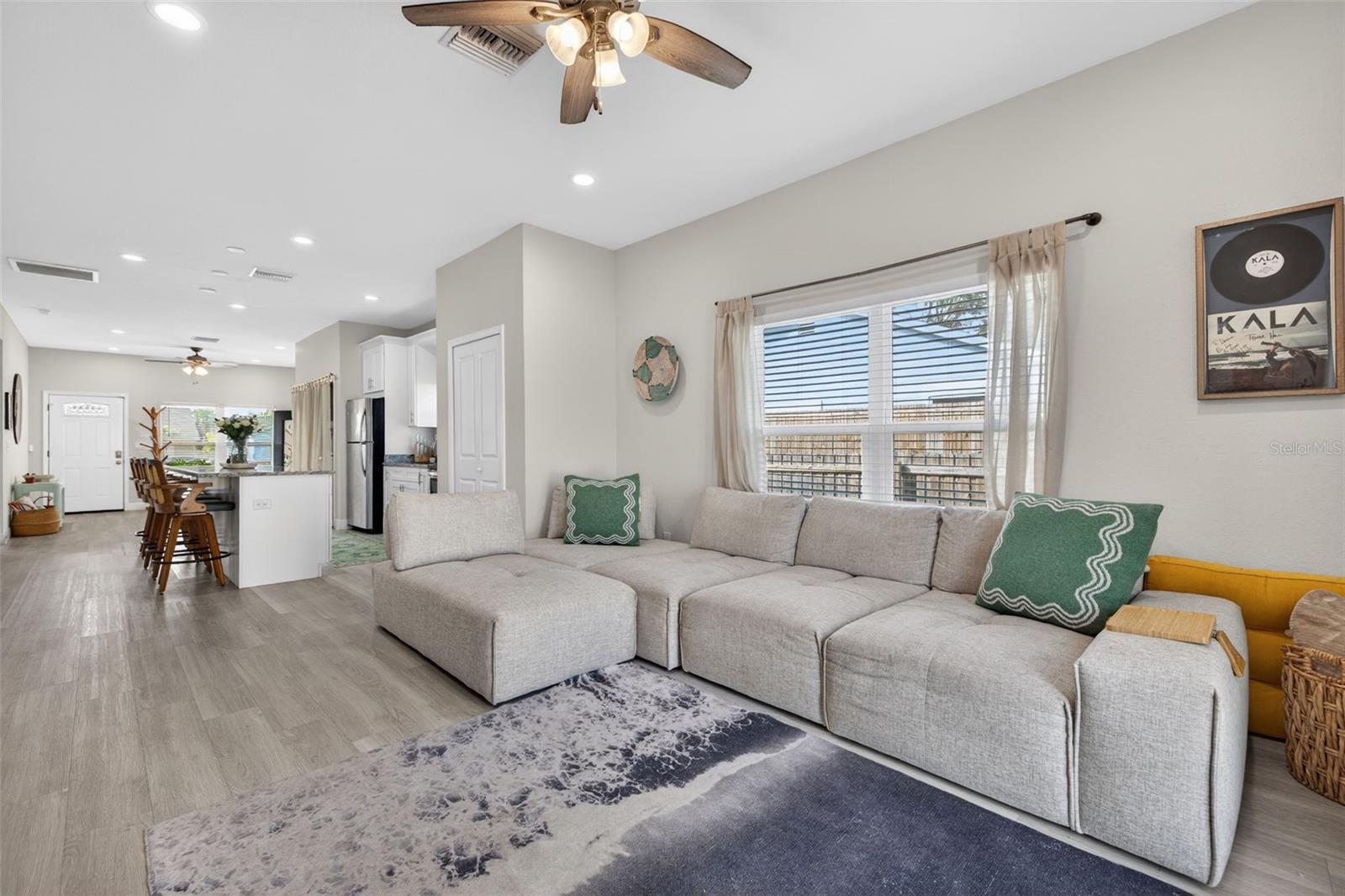 Image 7 of 30 For 4635 6th Avenue S