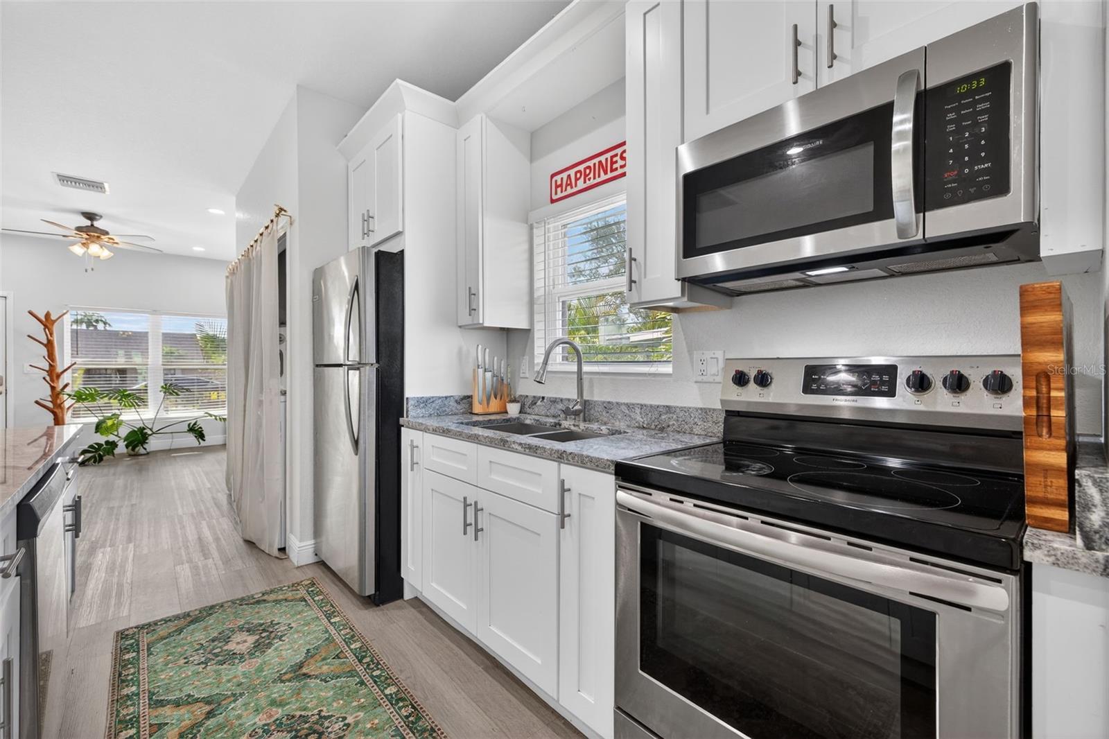 Image 9 of 30 For 4635 6th Avenue S